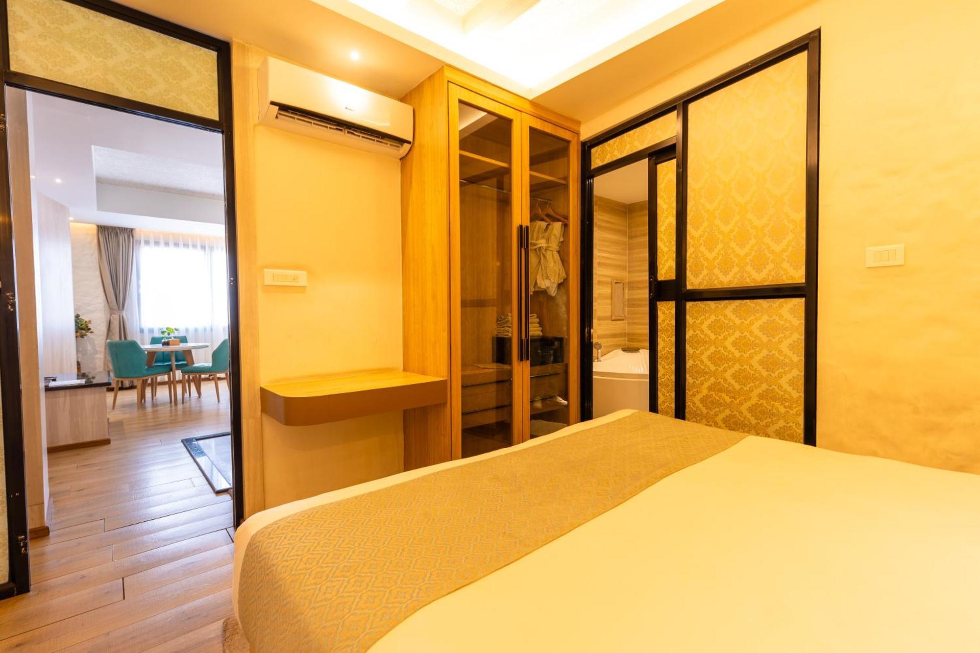 Arushi Boutique Hotel Katmandu Zewnętrze zdjęcie